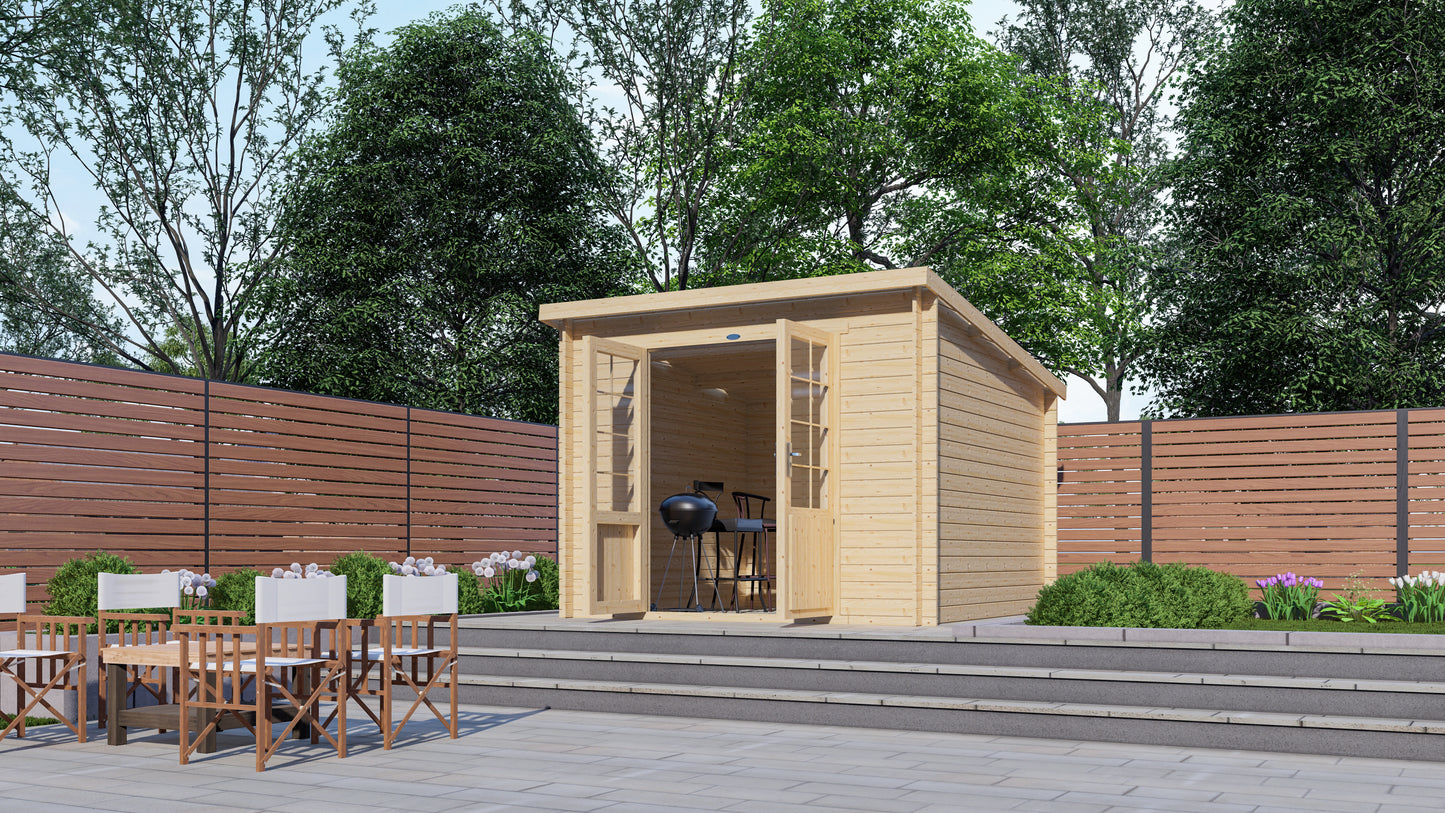 Houten tuinhuis Interflex 3030L in sfeervolle tuin op ruim terras met openslaande deuren